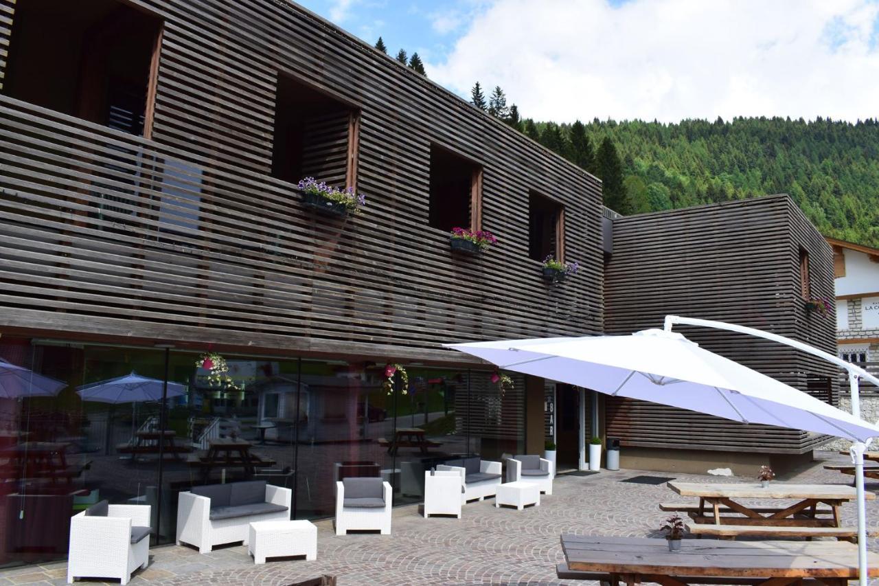 Hotel Kube Folgaria Exteriör bild